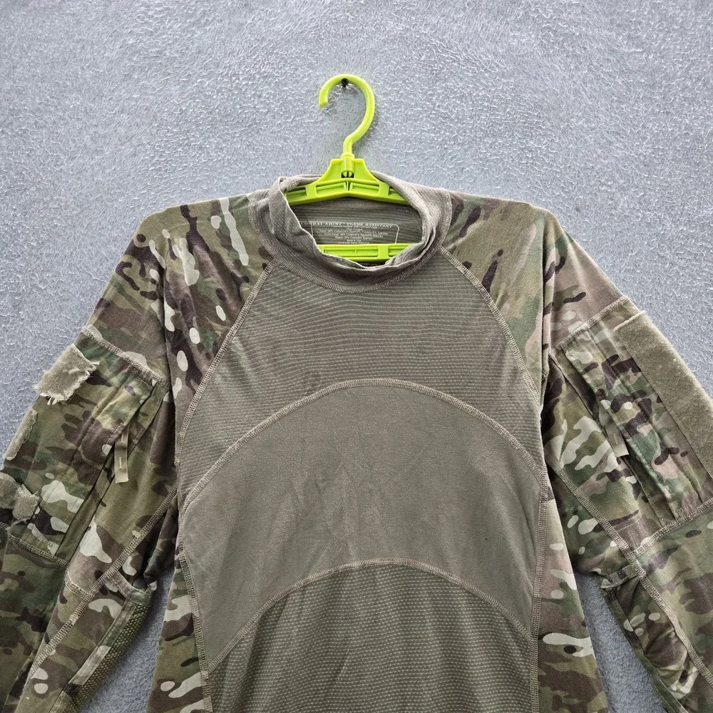 US Army Men Shirt M Green Camouflage Army Combat Shirt FR READ